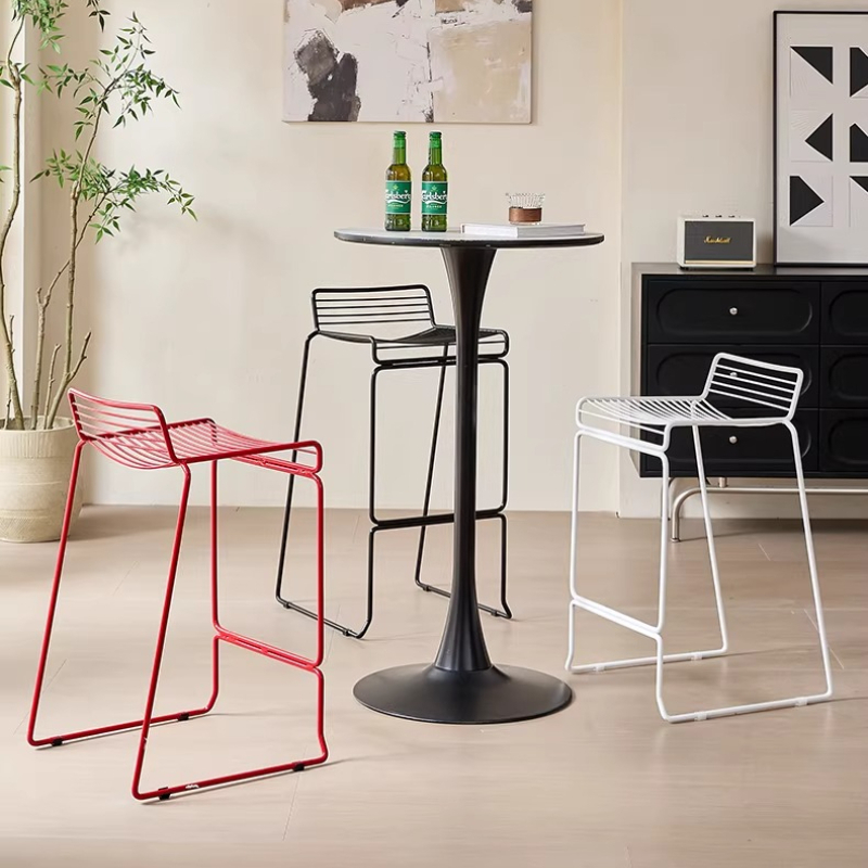 Home Bar Seating - เก้าอี้บาร์สไตล์นอร์ดิกมินิมอล โมเดิร์น สำหรับใช้งานกลางแจ้ง โครงเหล็ก เก้าอี้บาร์โลหะ สำหรับบ้านและร้านกาแฟ
