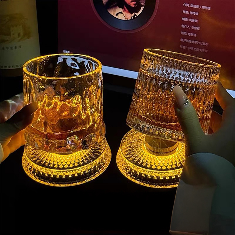 360 °   แก้ววิสกี้หมุนได้พร้อม - Old Fashioned Glass บทวิจารณ์และราคา